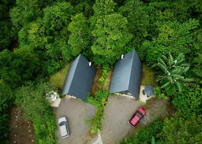 Yarumo Lodge, Rio Celeste Black Chalets