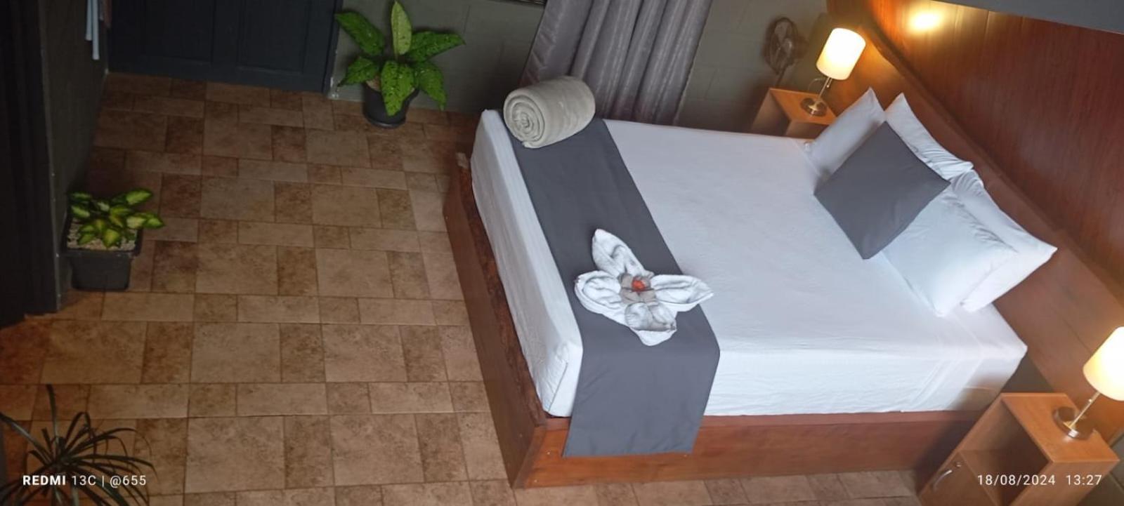 Chalet Yarumo Lodge, Rio Celeste Black